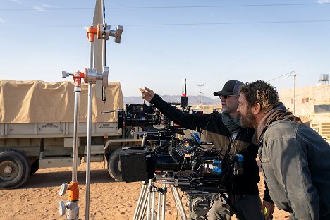 Ric Roman Waugh, Gerard Butler - Operação Kandahar - De filmagens