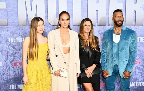 The Mother Los Angeles Premiere Event at Westwood Village on May 10, 2023 in Los Angeles, California - Lucy Paez, Jennifer Lopez, Niki Caro, Omari Hardwick - Matka - Z akcí
