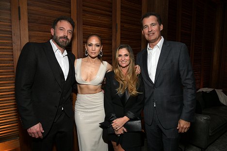 The Mother Los Angeles Premiere Event at Baltaire Restaurant on May 10, 2023 in Los Angeles, California - Ben Affleck, Jennifer Lopez, Niki Caro, Scott Stuber - Matka - Z akcií