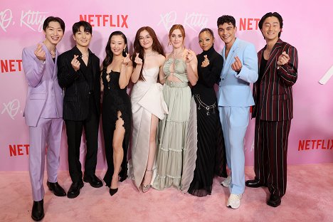 XO, Kitty Los Angeles Premiere at Netflix Tudum Theater on May 11, 2023 in Los Angeles, California - Sang Heon Lee, Minyeong Choi, Gia Kim, Anna Cathcart, Jocelyn Shelfo, Regan Aliyah, Anthony Keyvan, Peter Thurnwald - Puszi: Kitty - Season 1 - Rendezvények