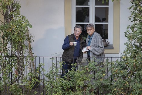 Miroslav Noga, Pavel Soukup - Lítá v tom - De filmes