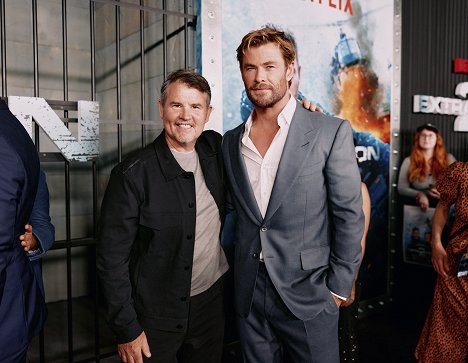 Netflix's Extraction 2 New York Premiere at Jazz at Lincoln Center on June 12, 2023 in New York City - Patrick Newall, Chris Hemsworth - Tyler Rake 2 - Eventos