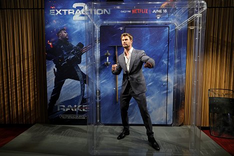 Netflix's Extraction 2 New York Premiere at Jazz at Lincoln Center on June 12, 2023 in New York City - Chris Hemsworth - Extraction 2 - Veranstaltungen