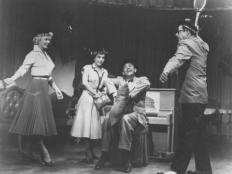 Doris Day, Nancy Walker, Eddie Foy Jr., Phil Silvers - Lucky Me - Filmfotók