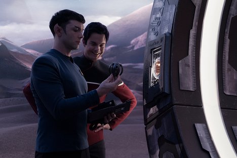 Ethan Peck, Jack Quaid - Star Trek: Strange New Worlds - Tierisch olle Sternenreisende - Filmfotos