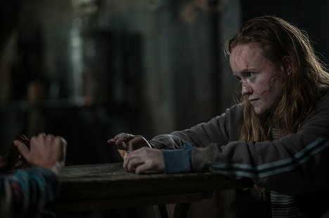 Liv Hewson - Yellowjackets - Friends, Romans, Countrymen - De la película