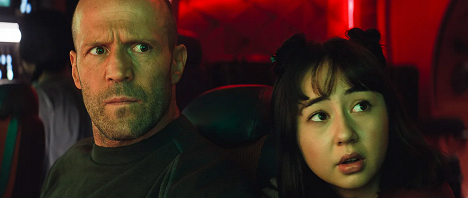 Jason Statham, Shuya Sophia Cai - Meg 2: Návrat do hlbín - Z filmu
