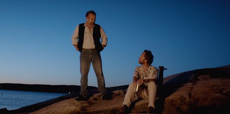 Christian Skolmen, Bernhard Arnø - En får væra som en er - Kongen av campingplassen - Z filmu