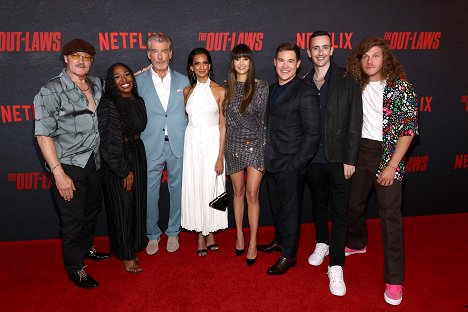 Special Screening of "The Out-Laws" on June 26, 2023 in Los Angeles, California - Michael Rooker, Laci Mosley, Pierce Brosnan, Poorna Jagannathan, Nina Dobrev, Adam Devine, Tyler Spindel, Blake Anderson - The Out-Laws - Veranstaltungen