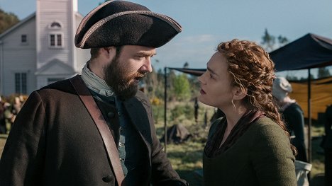 Richard Rankin, Sophie Skelton - Outlander - Dobrze stracone życie - Z filmu
