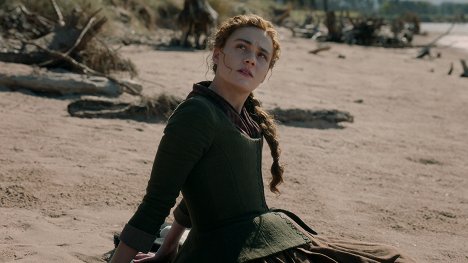 Sophie Skelton - Outlander - A Life Well Lost - Photos