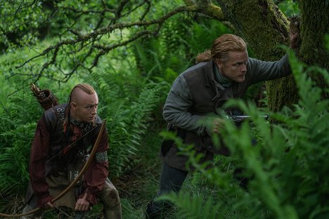 John Bell, Sam Heughan - Outlander - Die Highland-Saga - Where the Waters Meet - Filmfotos