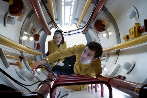 Rebecca Romijn, Paul Wesley - Star Trek: Neznáme svety - Podpriestorová rapsódia - Z filmu