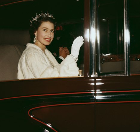 Queen Elizabeth II - Terra X History: Die Queen – Erinnerungen an eine Jahrhundertkönigin - Photos