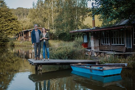 Martin Myšička, Pavla Beretová - Osada - Epizoda 1 - Photos