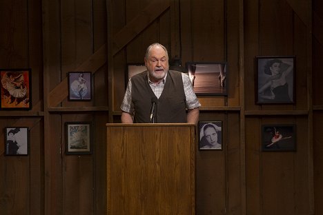 Michael Winters - Gilmore Girls: A Year in the Life - Spring - Photos