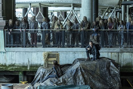 Jeffrey Dean Morgan - The Walking Dead: Dead City - Doma Smo - Van de set