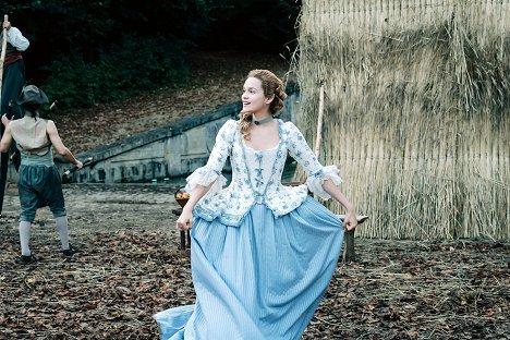 Emilia Schüle - Marie Antoinetta - Le Choix d'une princesse - Z filmu
