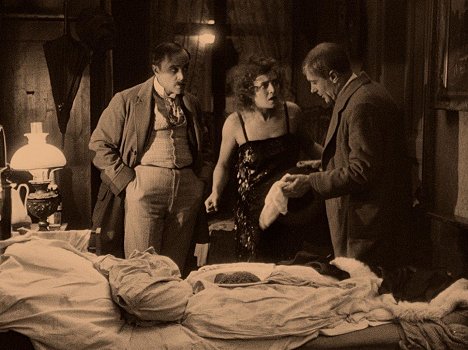 Karl Etlinger, Lya De Putti, Alfred Abel - Fantôme - Film
