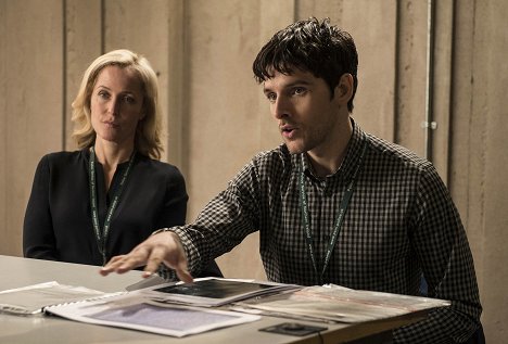 Gillian Anderson, Colin Morgan - The Fall - Wounds of Deadly Hate - Do filme