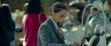 Emilia Clarke - The Pod Generation - Kuvat elokuvasta