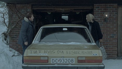 Anders Baasmo Christiansen, Lena Kristin Ellingsen - Koselig med peis - Episode 5 - Z filmu