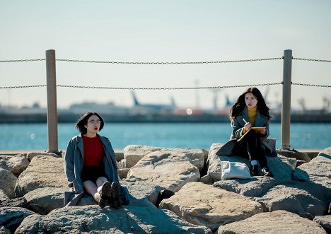 Sonoko Okada, Ui Ozawa - Fly, Fry Girl - Van film