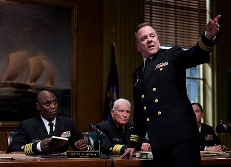 Lance Reddick, Dale Dye, Kiefer Sutherland - The Caine Mutiny Court-Martial - Making of