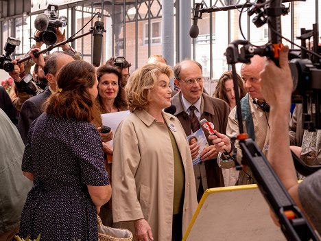Catherine Deneuve, Denis Podalydès - Prezidentova žena - Z natáčení