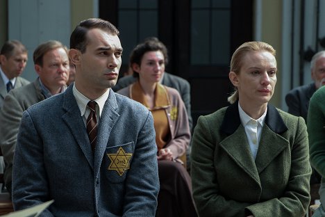 Adam Vacula, Antónia Lišková - Terezín - De la película