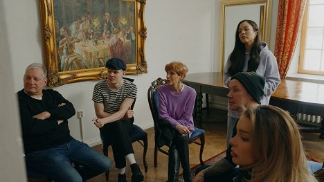 Jukka Tammi, Juuso Karikuusi, Raija Pelli, Sita Salminen, Heikki Sorsa, Sara Chafak - Petolliset - De la película