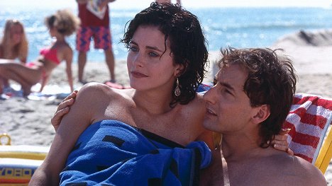 Courteney Cox, Arye Gross - The Opposite Sex and How to Live with Them - Photos