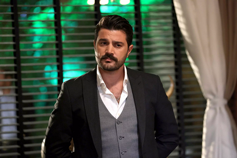 Burak Sevinç - Hudutsuz Sevda - Episode 4 - Filmfotos