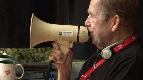 Václav Havel - Havel Speaking, Can You Hear Me? - Photos