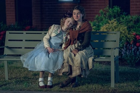 Lana Jean Turner, Ava Grace Roberts - Doom Patrol - Youth Patrol - De la película