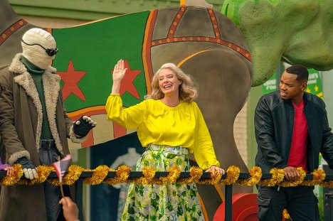 Matt Bomer, April Bowlby, Joivan Wade - Doom Patrol - Fame Patrol - De la película