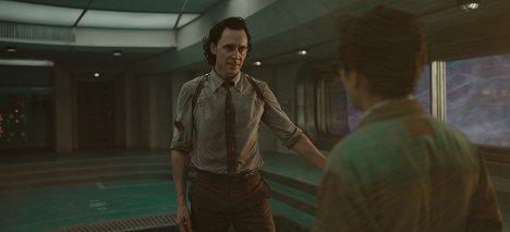 Tom Hiddleston - Loki - Oroborosz - Filmfotók