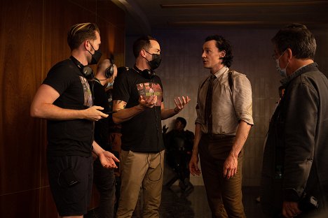 Aaron Moorhead, Justin Benson, Tom Hiddleston - Loki - Ouroboros - Dreharbeiten