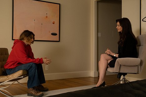 Marisa Tomei, Anne Hathaway - She Came to Me - Kuvat elokuvasta
