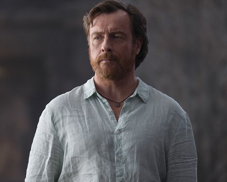 Toby Stephens - Percy Jackson and the Olympians - The Prophecy Comes True - Photos