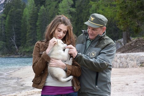 Pilar Fogliati, Francesco Salvi - Alpesi őrjárat - Season 4 - Filmfotók