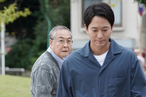 Takehiko Ono, Koudai Asaka - Share no hósoku - Z filmu