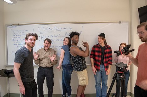 Joe Gietl, John Michael Decker, Kaitlin Noble, David Cisco, Ben Amendolara, Lakota Ruby-Eck - On the Line - Tournage