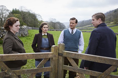 Chloe Harris, Rachel Shenton, Nicholas Ralph, Ryan Hawley