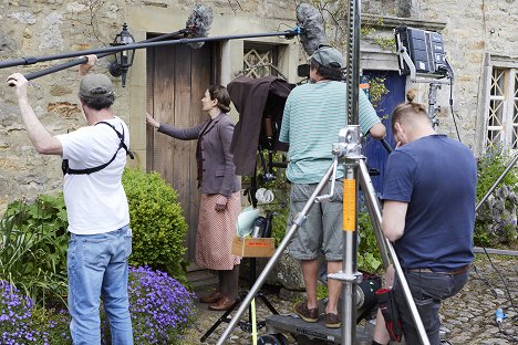 Anna Madeley - All Creatures Great and Small - The Home Front - De filmagens