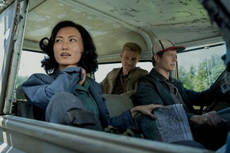 Mari Yamamoto, Wyatt Russell, Anders Holm - Monarch: Legacy of Monsters - Aftermath - Photos