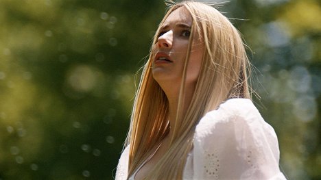 Emma Roberts - American Horror Story - Až se zlomí větev - Z filmu