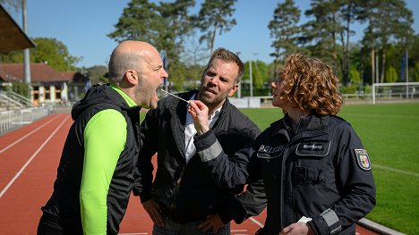 Felix Goeser, Dominic Boeer, Stella Hinrichs