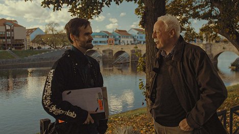 Pavel Bartovský, Petr Brukner - Život hledáčkem Petra Bruknera - De la película