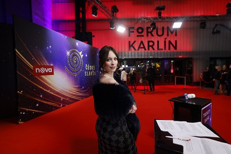 Červený koberec - Veronika Petruchová - Český Slavík 2023 - Z imprez
